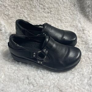 Klogs Harley black leather Harness close back clog Size 7M